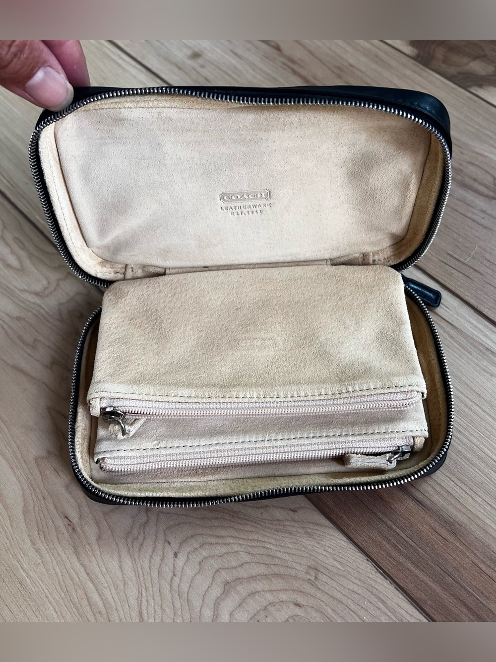 Vintage Coach Leather Jewelry Travel Case Black Made in Spain Zip Organizer EUC